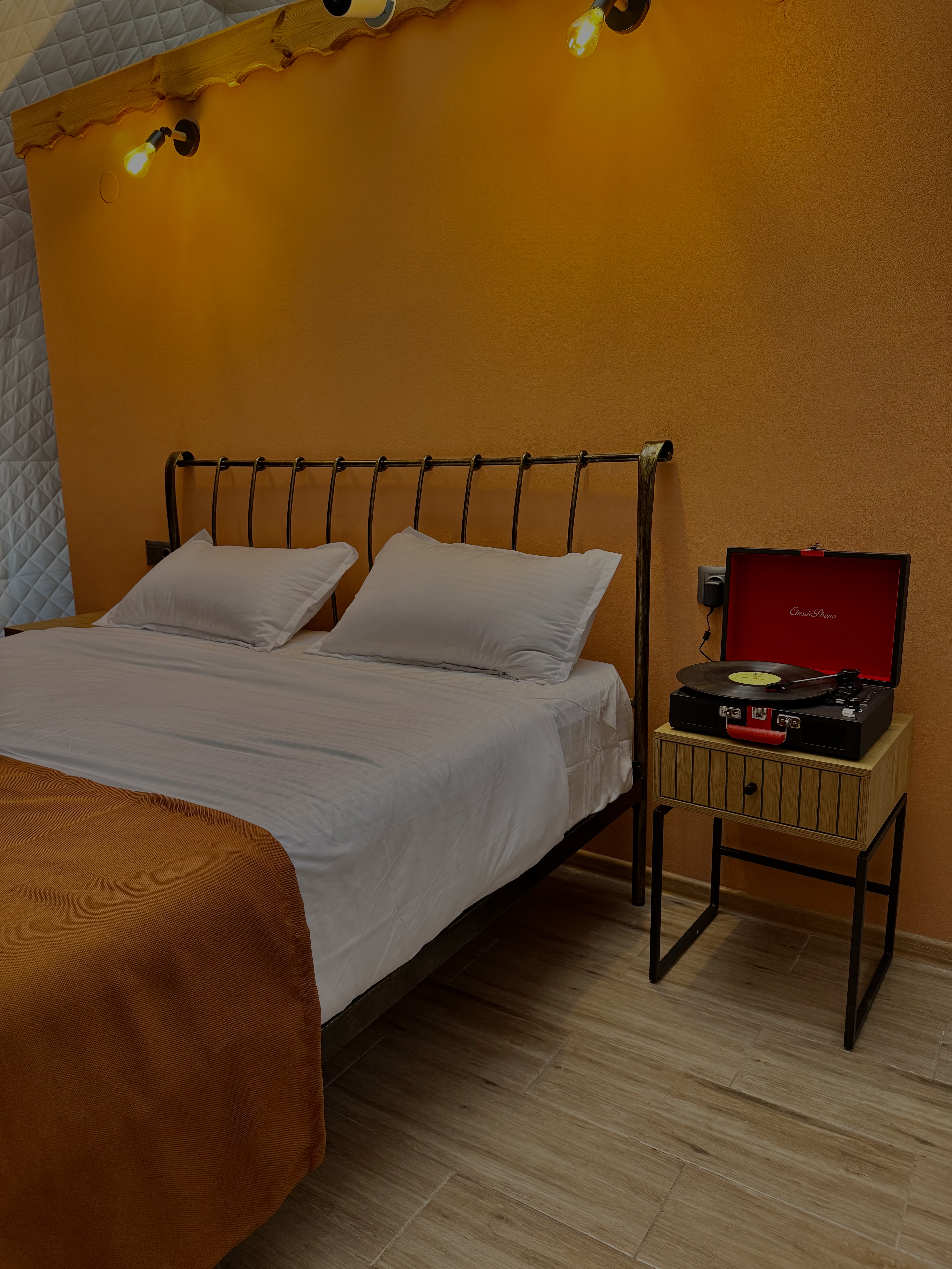 Glamping #1 (Mars)